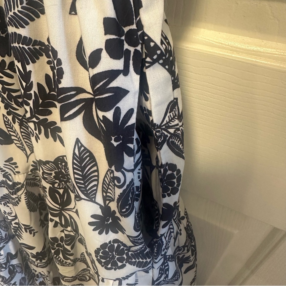 AUREUM White Blue Floral Midi Dress Size Medium - Picture 7 of 7